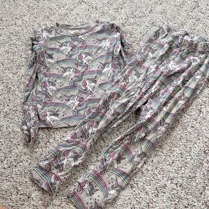 Girls unicorn pajama set size 6